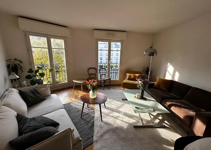 Spacious And Bright Apartment - Canal St-Martin